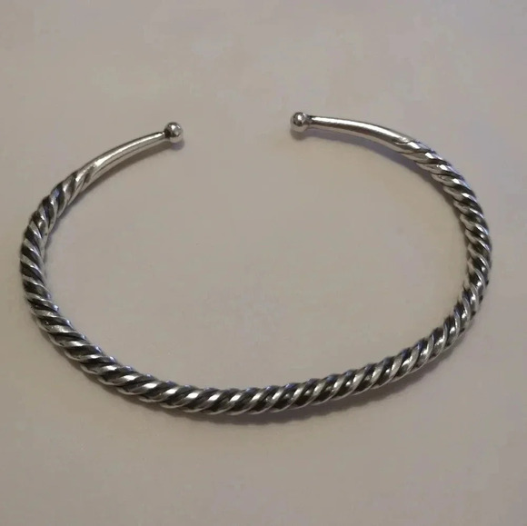 Jewelry - Twist 925  silver bracelet